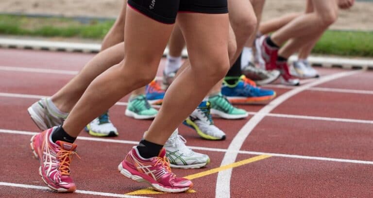 Adhd Running 18 Awesome Sports for ADHD Inattentive (ADD) Kids to Try – The ADHD ...